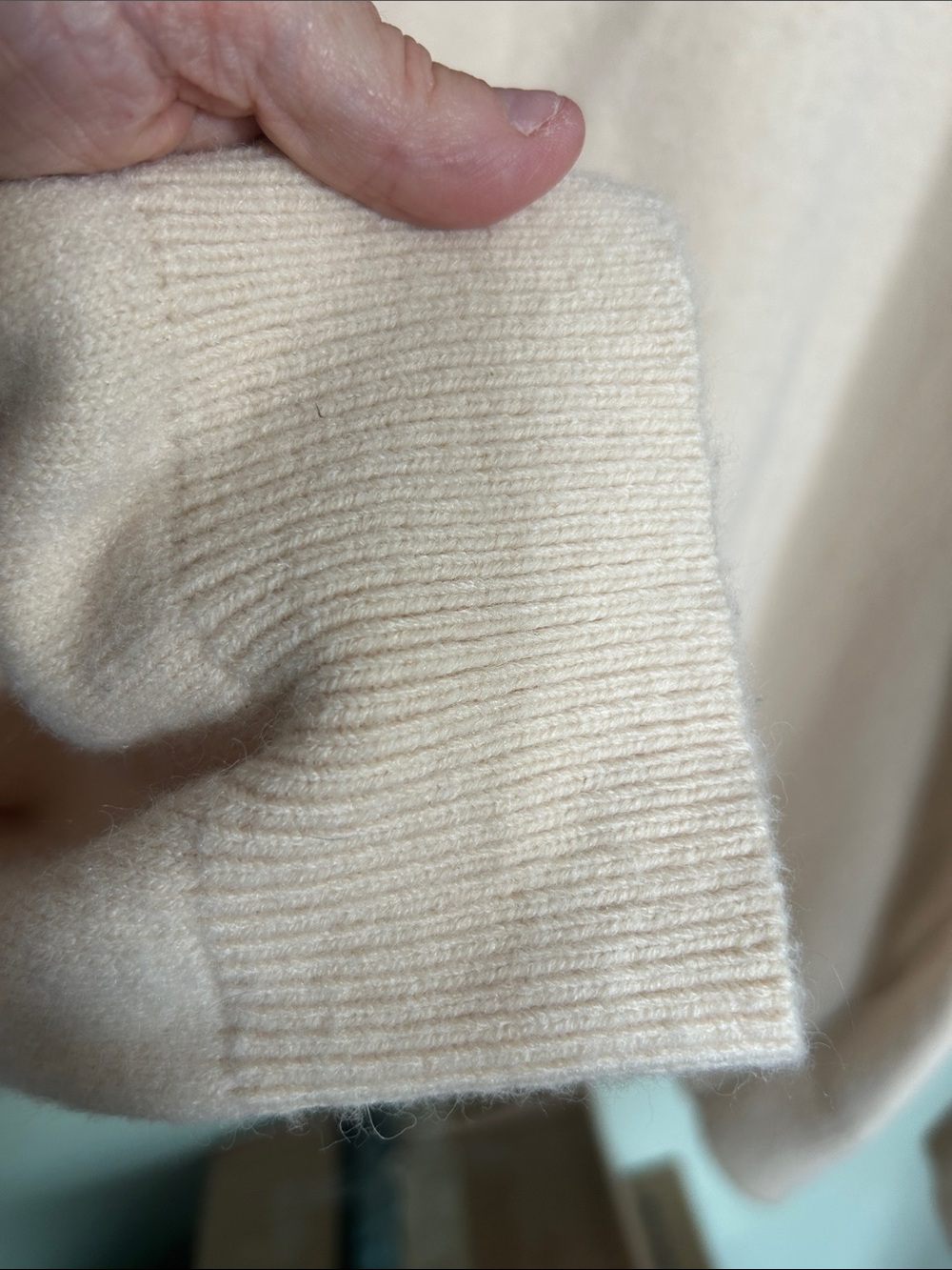 Amazon Cream Crewneck Sweater with Flag Motif - Picture 3 of 6